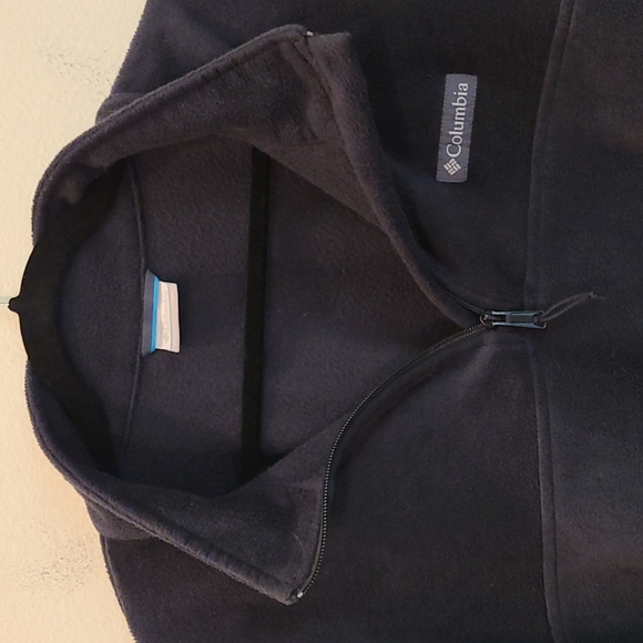 97. Columbia EUC men's quarter zip black fleece top - Picture 6 of 15